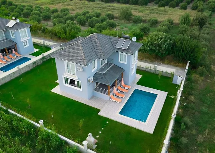 ヴィラ Dogakent Villa Lodos オルタジャ